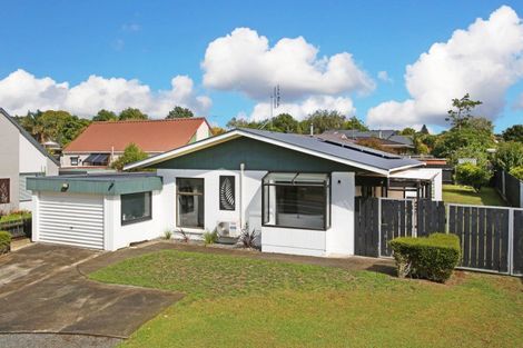 Photo of property in 235 Queen Street, Pukekohe, 2120