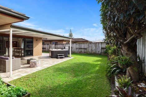 Photo of property in 7 Gibson Place, Papamoa Beach, Papamoa, 3118