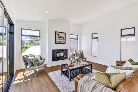 Photo of property in 20 Ridge Drive, Omokoroa, 3114