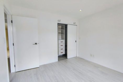 Photo of property in 61 Fernhill Way, Oteha, Auckland, 0632