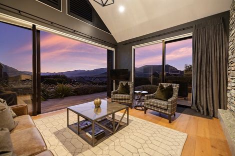 Photo of property in 4 Stockyard Lane, Jacks Point, Queenstown, 9371