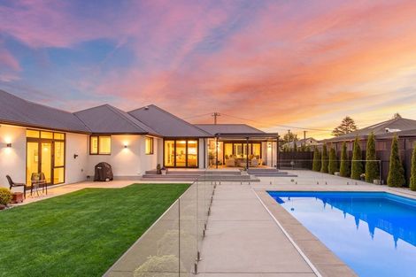 Photo of property in 10 Penhelig Place, Burnside, Christchurch, 8053