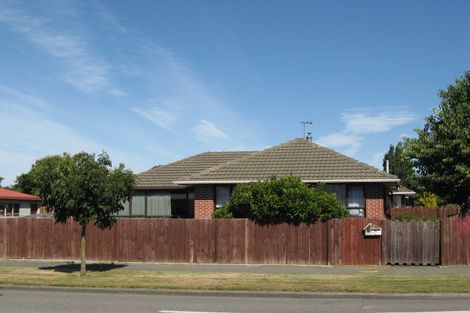Photo of property in 2 Damien Place, Bromley, Christchurch, 8062