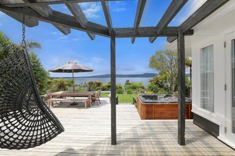 Photo of property in 135 Koutu Road, Kawaha Point, Rotorua, 3010