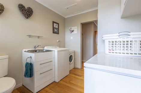 Photo of property in 13 Kennedy Avenue, Feilding, 4702