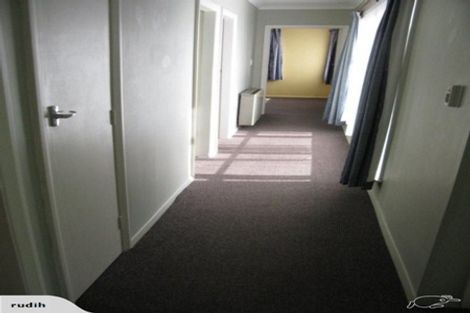 Photo of property in 15 Mana View Road, Paremata, Porirua, 5026