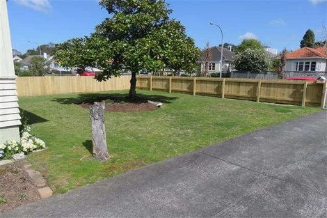 Photo of property in 59 Jellicoe Drive, Hamilton East, Hamilton, 3216