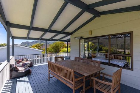 Photo of property in 11 Okiwi Crescent, Okiwi Bay, French Pass, 7193