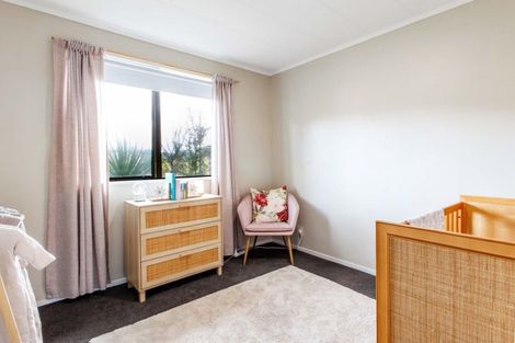 Photo of property in 70 Peter Lippa Drive, Kawerau, 3127