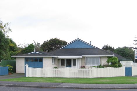 Photo of property in 13 Ngaio Road, Waikanae, 5036