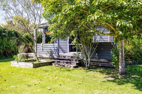 Photo of property in 18 Fox Street, Okato, 4335