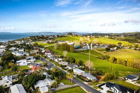 Photo of property in 33 Brigitte View, Snells Beach, 0920