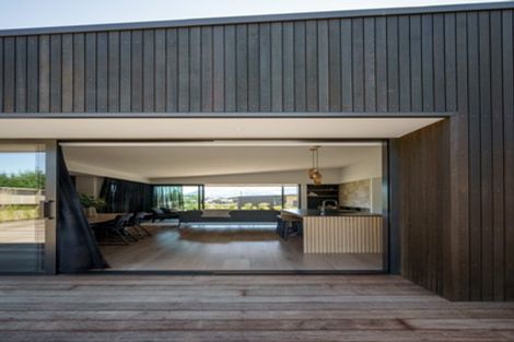 Photo of property in 16 Robrosa Street, Wanaka, 9305