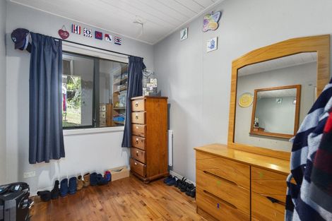 Photo of property in 166 Opanuku Road, Henderson Valley, Auckland, 0612