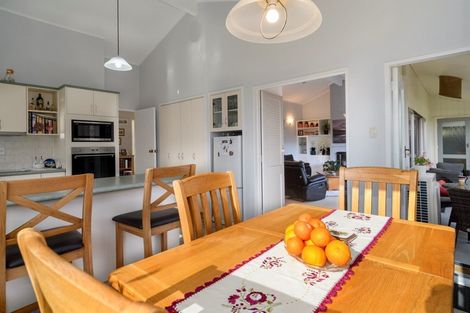 Photo of property in 17 Endeavour Avenue, Welcome Bay, Tauranga, 3112