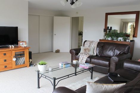 Photo of property in 52 Chaucer Street, Leamington, Cambridge, 3432