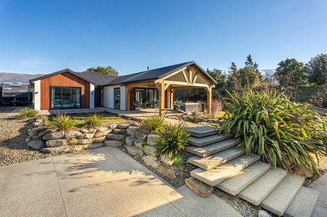 Photo of property in 9 Arion Court, Mount Pisa, Cromwell, 9383