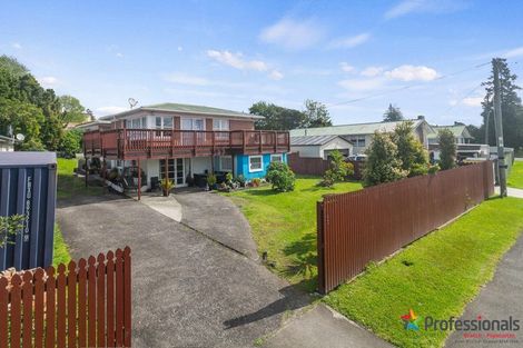 Photo of property in 42 Pooks Road, Ranui, Auckland, 0612