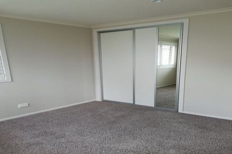 Photo of property in 13 Ruske Place, Grandview Heights, Hamilton, 3200