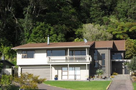 Photo of property in 140 Pohutukawa Avenue, Ohope, 3121