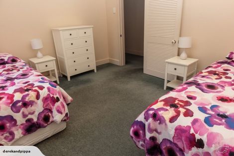 Photo of property in 17 Peakes Road, Saint Johns Hill, Whanganui, 4501