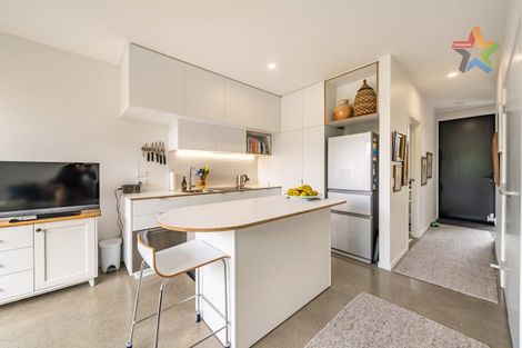 Photo of property in 21 Te Ara O Paetutu, Petone, Lower Hutt, 5012