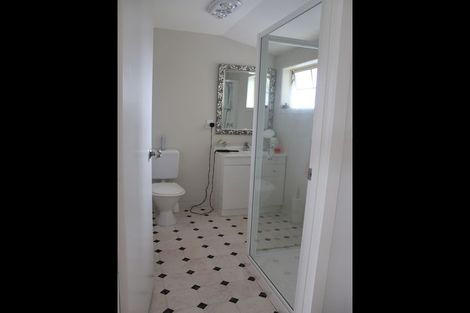 Photo of property in 52 Chaucer Street, Leamington, Cambridge, 3432