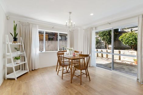 Photo of property in 40 Santa Ana Drive, Dannemora, Auckland, 2016