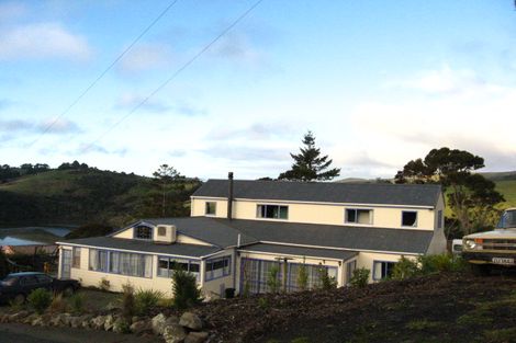 Photo of property in 7 Rowland Street, Osborne, Port Chalmers, 9081