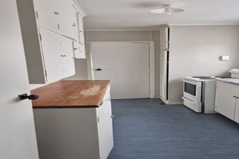 Photo of property in 2 York Street, Kaiti, Gisborne, 4010