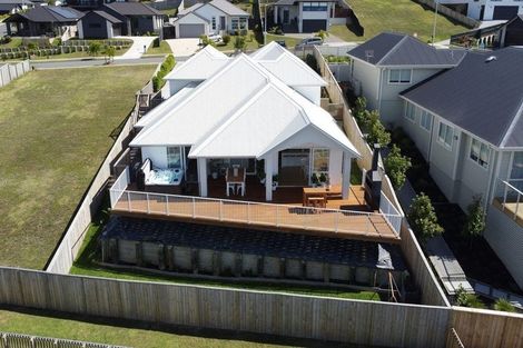 Photo of property in 26 Oyster Place, Omokoroa, 3114