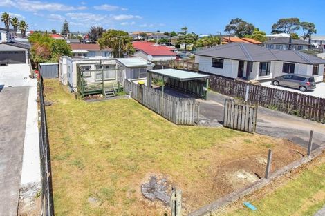 Photo of property in 1/3 Seddon Avenue, Papatoetoe, Auckland, 2104
