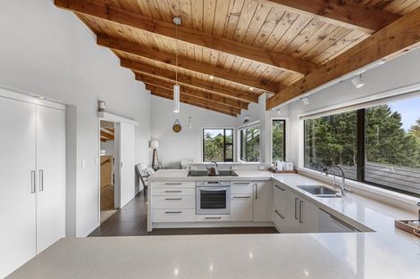 Photo of property in 188 Sandspit Road, Shelly Park, Auckland, 2014