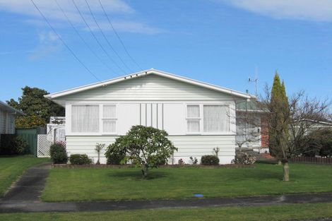 Photo of property in 22 Cornwall Street, Levin, 5510