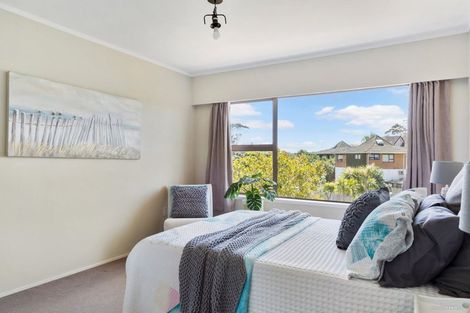Photo of property in 2/10 Kentigern Close, Pakuranga, Auckland, 2010