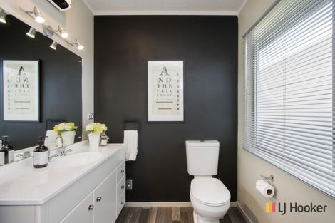 Photo of property in 287 Seaforth Road, Waihi Beach, 3611