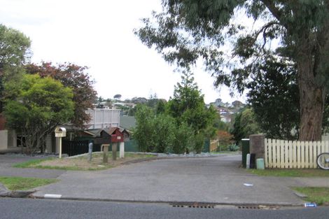 Photo of property in 29 Sunnyview Avenue, Shelly Park, Auckland, 2014