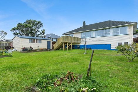 Photo of property in 19 Dimock Street, Titahi Bay, Porirua, 5022