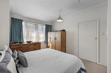 Photo of property in 35 Holland Street, Avonside, Christchurch, 8061