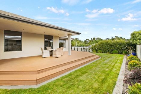 Photo of property in 34 Redwood Crescent, Hurdon, New Plymouth, 4310