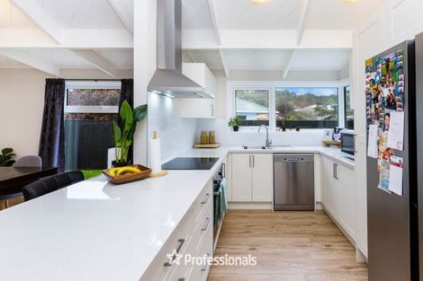 Photo of property in 3 Donegal Grove, Birchville, Upper Hutt, 5018