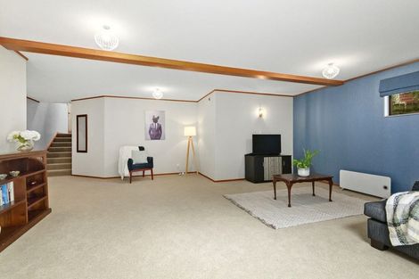 Photo of property in 47 Peterhouse Street, Tawa, Wellington, 5028