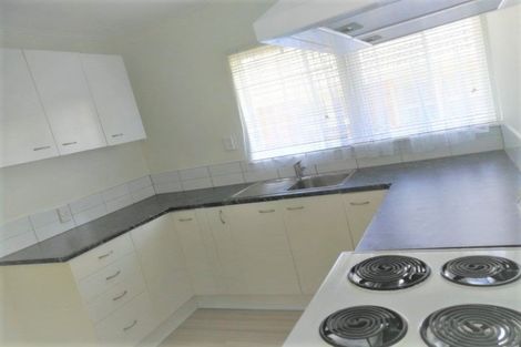 Photo of property in 14 Seafarer Crescent, Stanmore Bay, Whangaparaoa, 0932