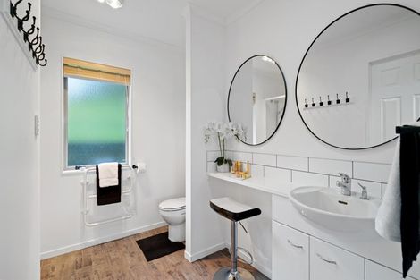 Photo of property in 28 Tuscany Place, Ohauiti, Tauranga, 3112