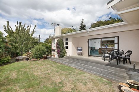 Photo of property in 26 Oxford Street, Marton, 4710