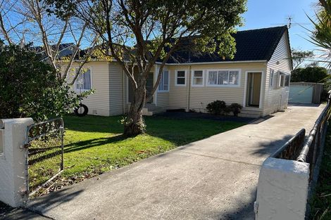 Photo of property in 92 Wilkie Crescent, Naenae, Lower Hutt, 5011