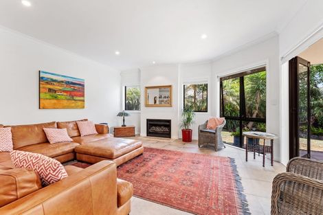 Photo of property in 22 Glamis Avenue, Manly, Whangaparaoa, 0930