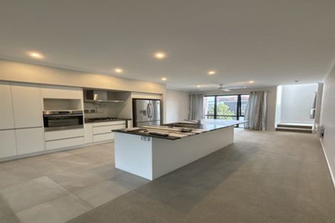 Photo of property in 13 William Stratton Lane, Hobsonville, Auckland, 0616