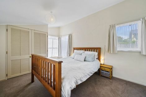 Photo of property in 11 Waikowhai Street, Ngaio, Wellington, 6035
