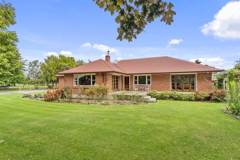 Photo of property in 271 Rangiora Woodend Road, Waikuku, Kaiapoi, 7691